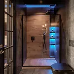 Damare & Otel