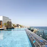 Otel Damare & *