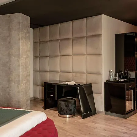 Damare & St. Paul's Bay