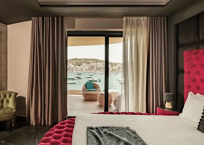 Damare & St. Paul's Bay