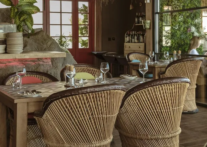 Damare & St. Paul's Bay