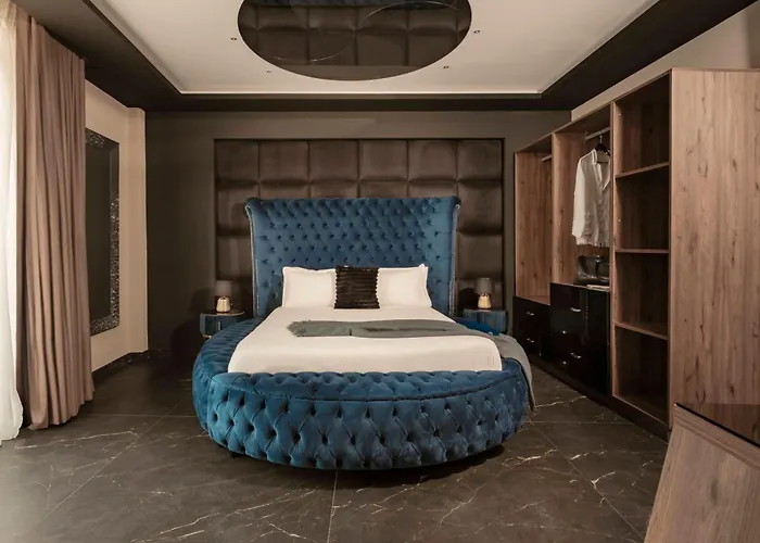 Damare & * St. Paul's Bay