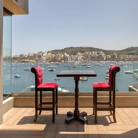 Damare & Hotell *