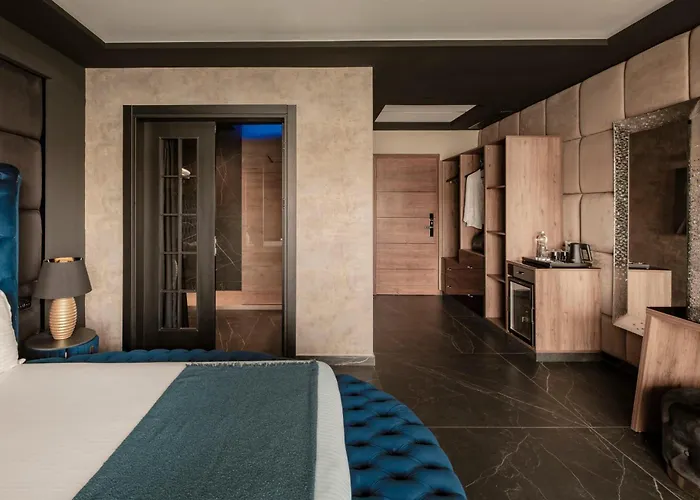 Damare & St. Paul's Bay